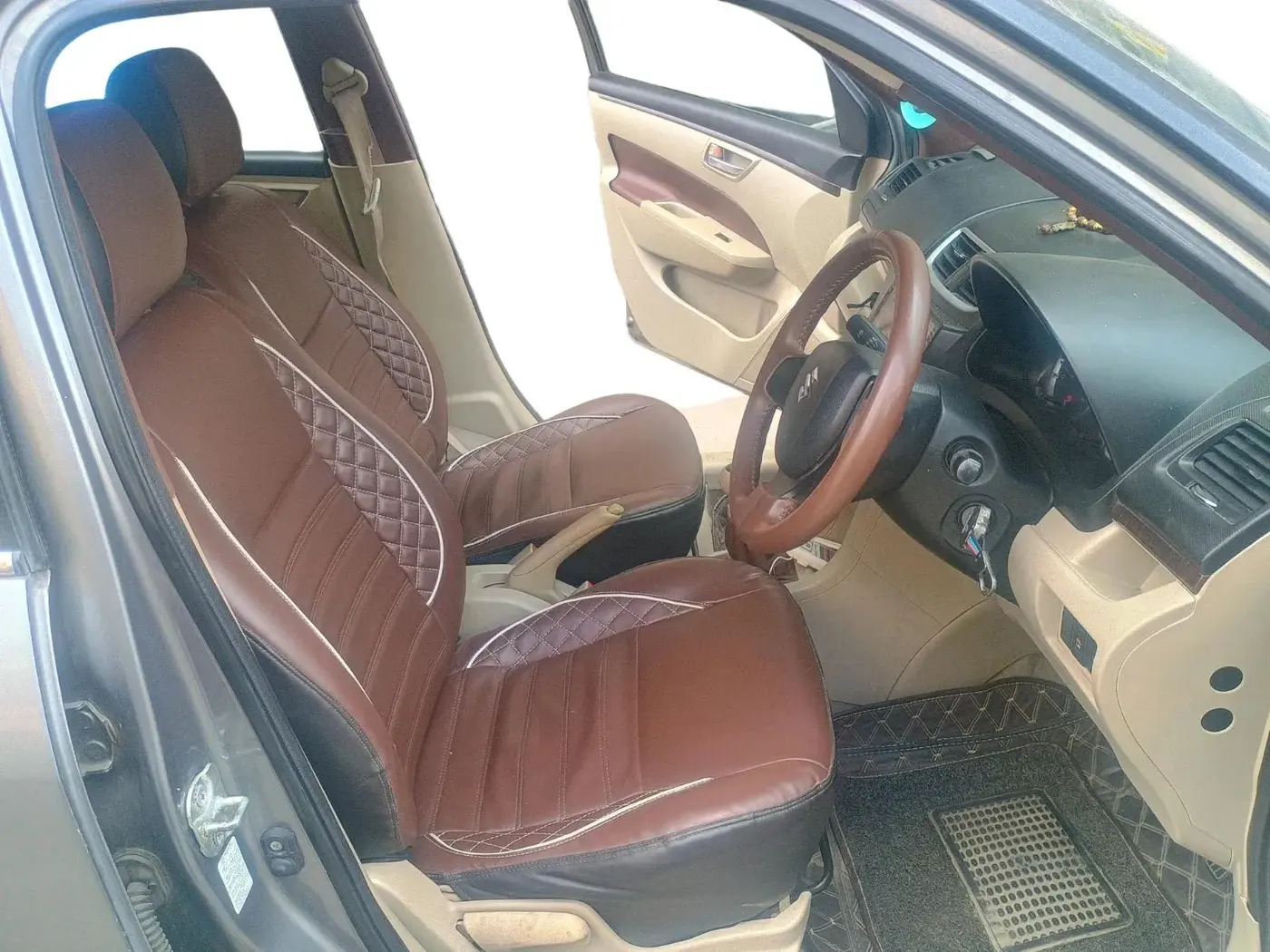 2013 Maruti Swift Dzire VXI, Petrol, Manual, 74,635 km, interior