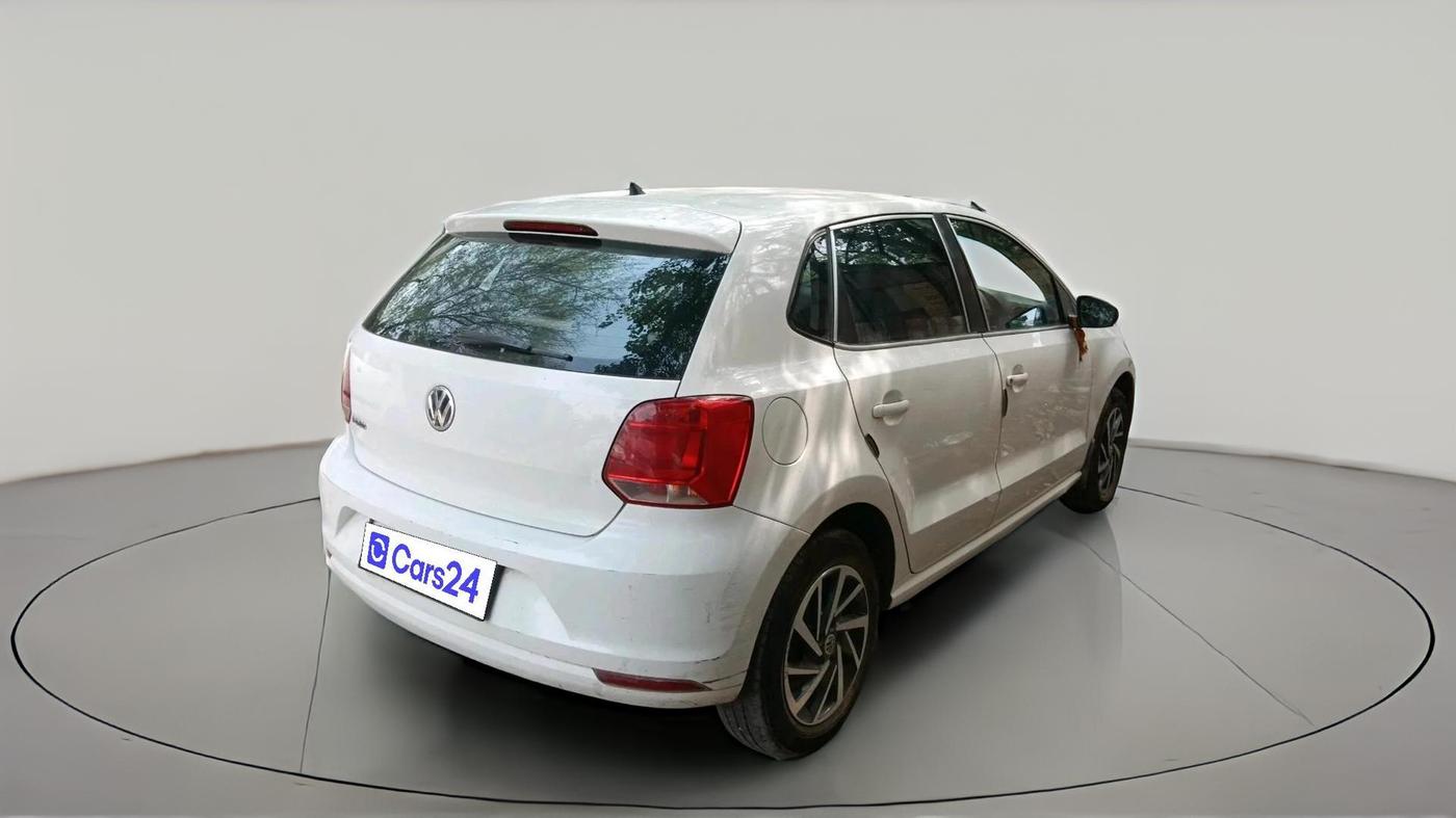 2018 Volkswagen Polo COMFORTLINE 1.0L MPI, Petrol, Manual, 1,05,880 km, exterior