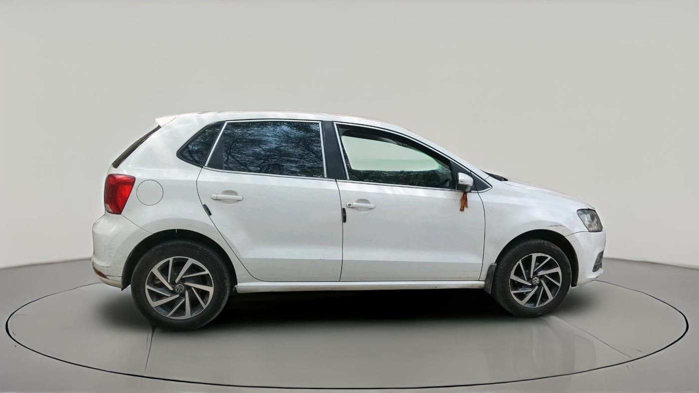 2018 Volkswagen Polo COMFORTLINE 1.0L MPI, Petrol, Manual, 1,05,880 km, exterior