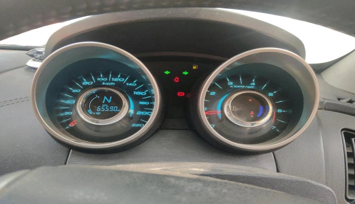 2019 Mahindra XUV500 W11, Diesel, Manual, 65,590 km, interior