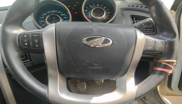 2019 Mahindra XUV500 W11, Diesel, Manual, 65,590 km, interior