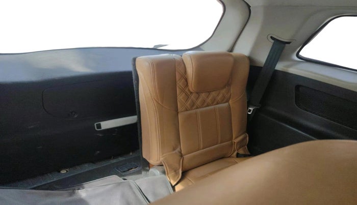 2019 Mahindra XUV500 W11, Diesel, Manual, 65,590 km, interior