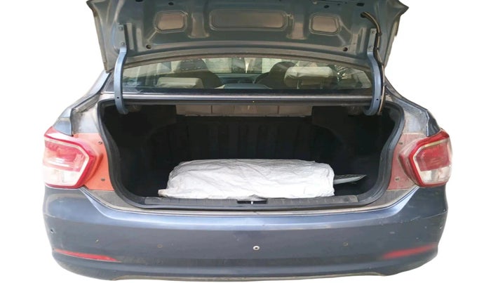 2015 Hyundai Xcent S 1.2, Petrol, Manual, 17,161 km, exterior