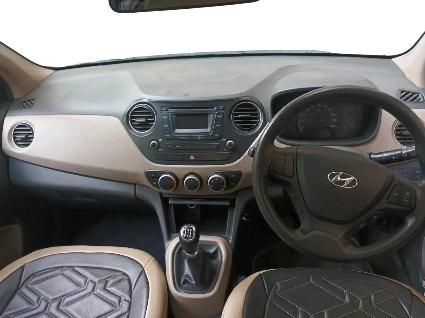 2015 Hyundai Xcent S 1.2, Petrol, Manual, 17,161 km, interior