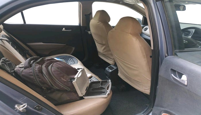 2015 Hyundai Xcent S 1.2, Petrol, Manual, 17,161 km, interior