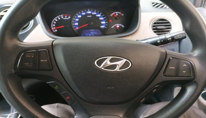 2015 Hyundai Xcent S 1.2, Petrol, Manual, 17,161 km, interior