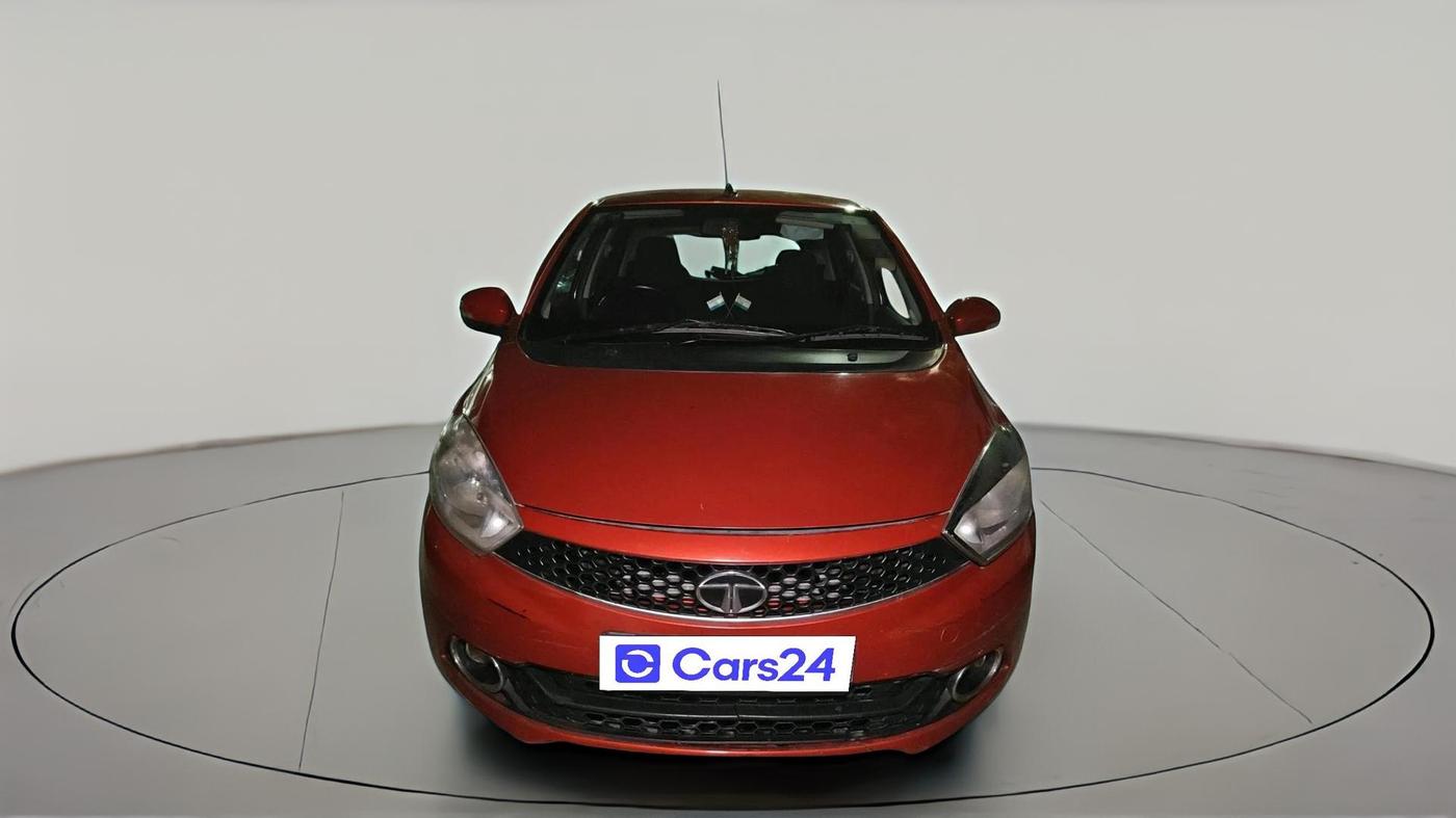 2016 Tata Tiago XZ PETROL, CNG, Manual, 77,769 km, exterior