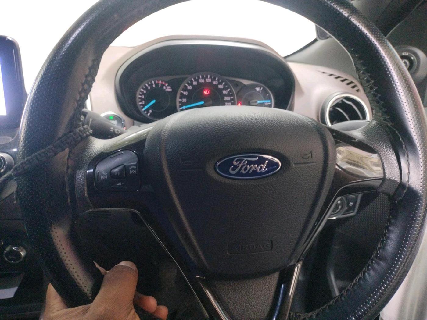 2019 Ford FREESTYLE TITANIUM PLUS 1.2 PETROL, Petrol, Manual, 43,971 km, interior