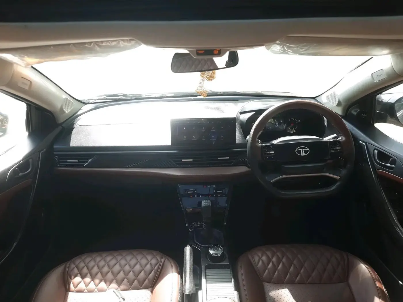 2025 Tata Curvv Creative S 1.5 Diesel 6MT, Diesel, Manual, 18,506 km, interior
