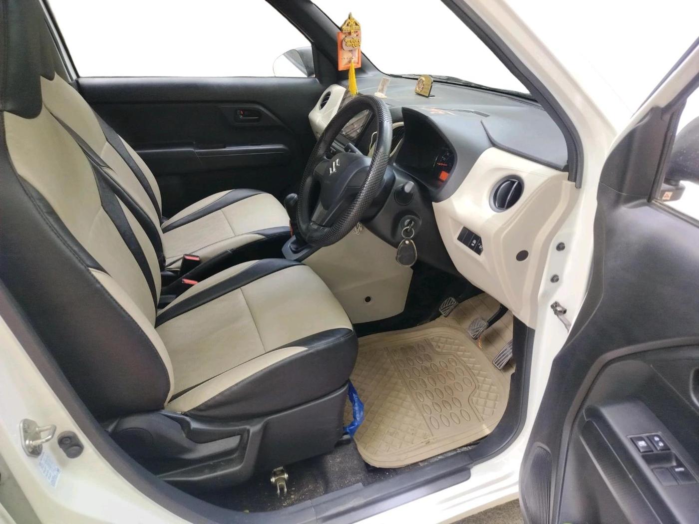 2022 Maruti New Wagon-R LXI 1.0, Petrol, Manual, 13,898 km, interior
