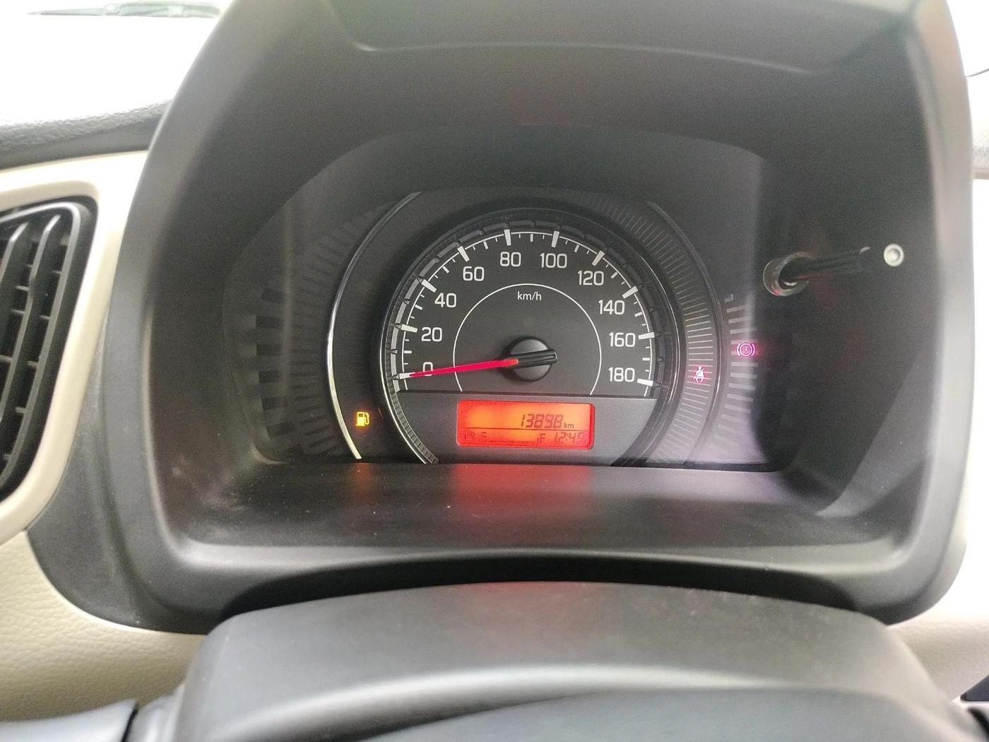 2022 Maruti New Wagon-R LXI 1.0, Petrol, Manual, 13,898 km, interior