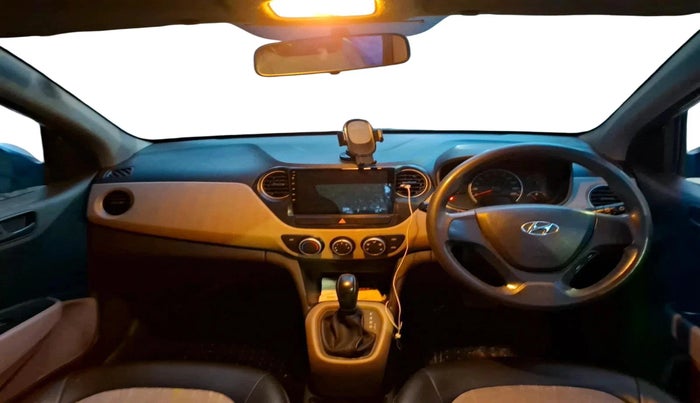2017 Hyundai Grand i10 MAGNA AT 1.2 KAPPA VTVT, Petrol, Automatic, 34,605 km, interior
