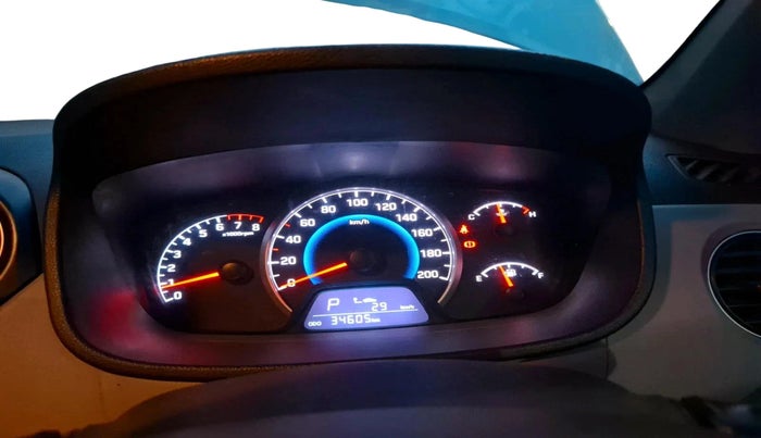 2017 Hyundai Grand i10 MAGNA AT 1.2 KAPPA VTVT, Petrol, Automatic, 34,605 km, interior