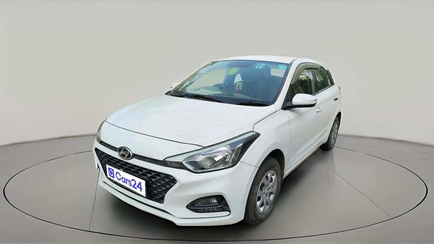 2018 Hyundai Elite i20 SPORTZ 1.2, CNG, Manual, 1,20,459 km, exterior