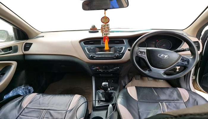 2018 Hyundai Elite i20 SPORTZ 1.2, CNG, Manual, 1,20,459 km, interior