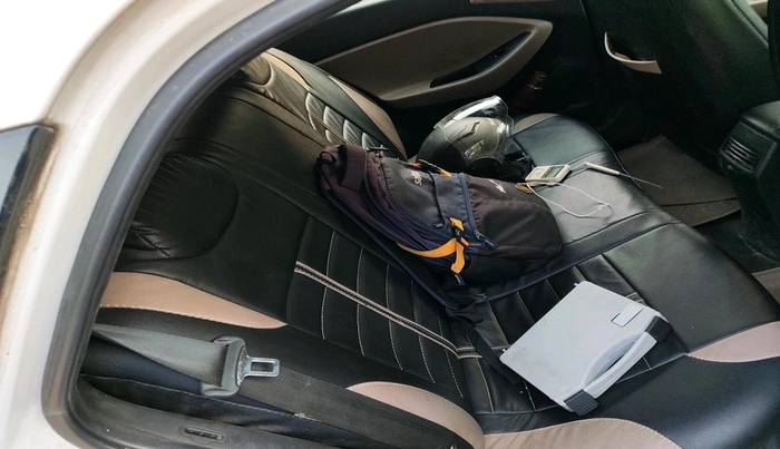 2018 Hyundai Elite i20 SPORTZ 1.2, CNG, Manual, 1,20,459 km, interior