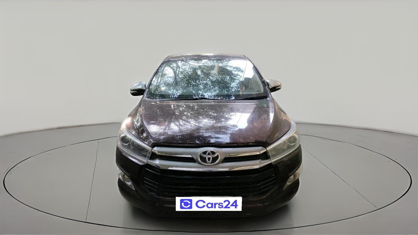 2016 Toyota Innova Crysta 2.4 ZX 7 STR, Diesel, Manual, 96,516 km, exterior