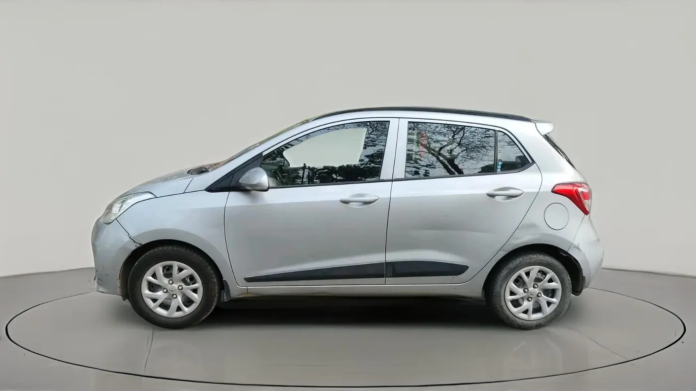 2018 Hyundai Grand i10 SPORTZ 1.2 KAPPA VTVT, Petrol, Manual, 40,916 km, exterior