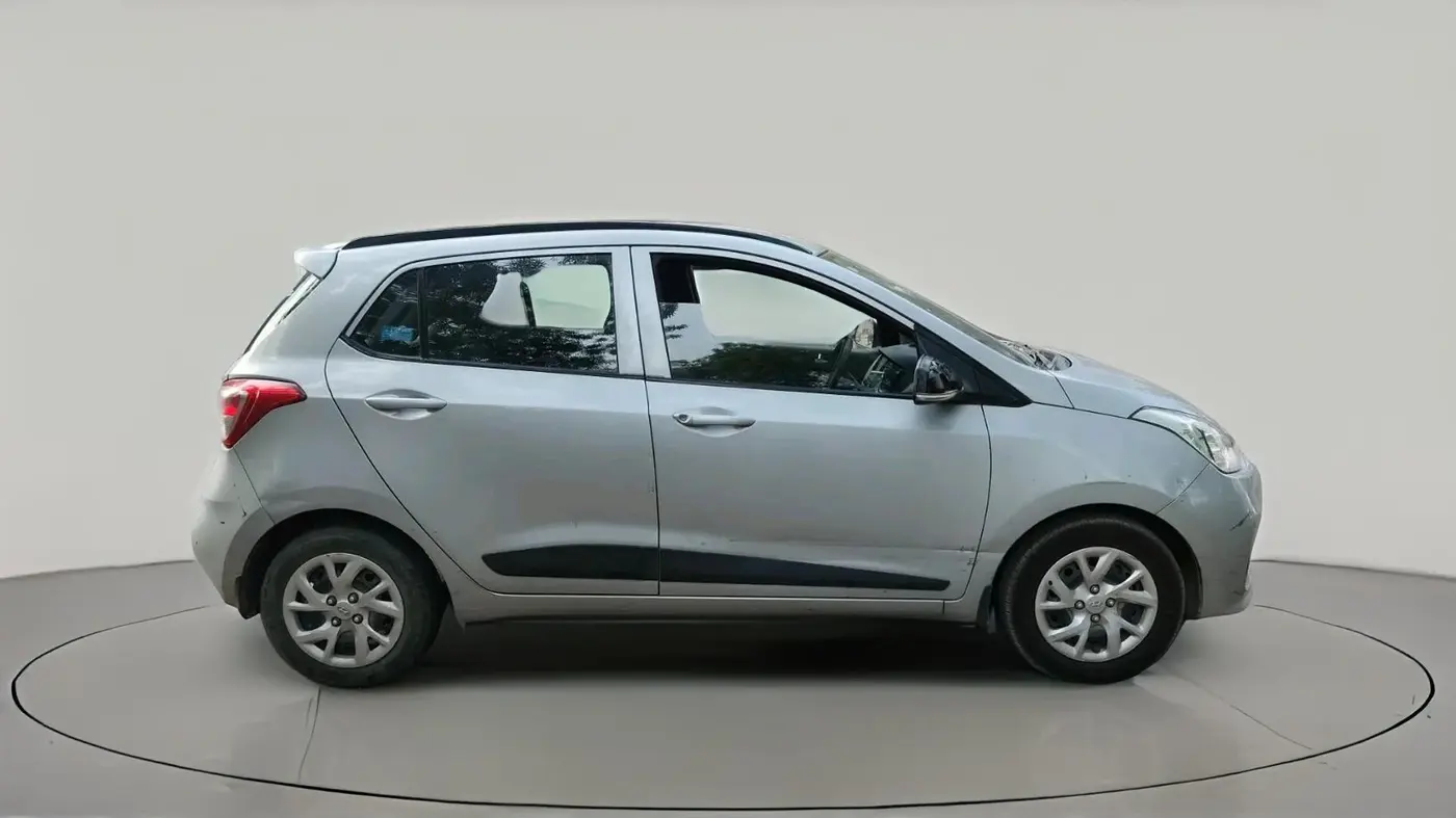 2018 Hyundai Grand i10 SPORTZ 1.2 KAPPA VTVT, Petrol, Manual, 40,916 km, exterior