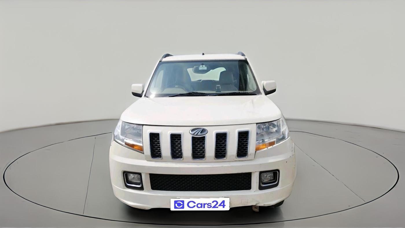 2016 Mahindra TUV300 T8, Diesel, Manual, 1,54,578 km, exterior