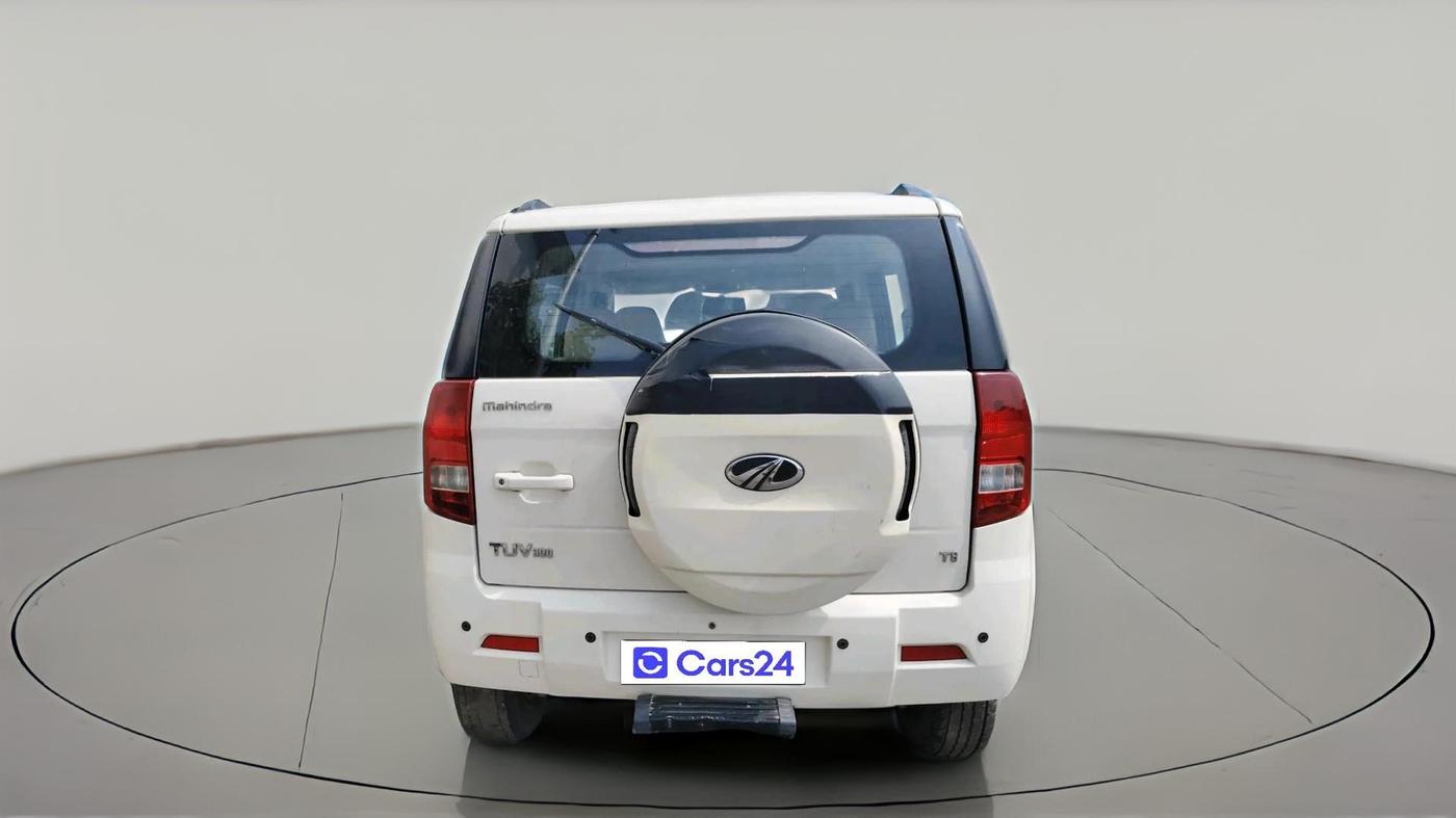 2016 Mahindra TUV300 T8, Diesel, Manual, 1,54,578 km, exterior