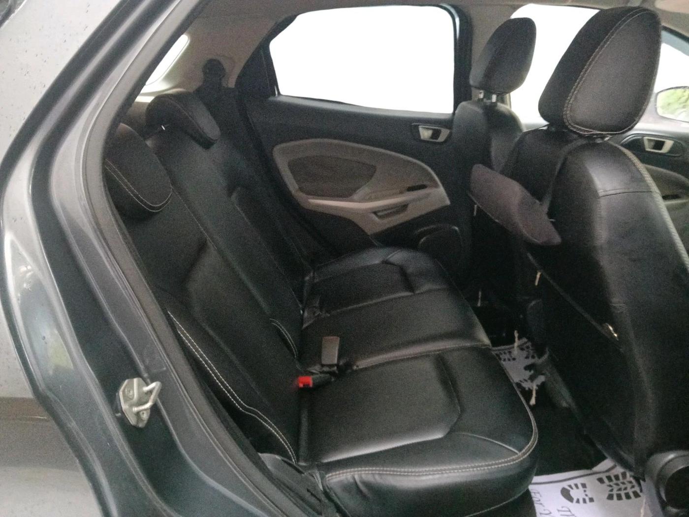 2017 Ford Ecosport TITANIUM 1.5L DIESEL, Diesel, Manual, 1,24,736 km, interior