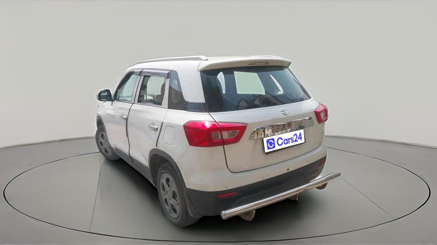 2021 Maruti Vitara Brezza LXI, Petrol, Manual, 1,03,034 km, exterior