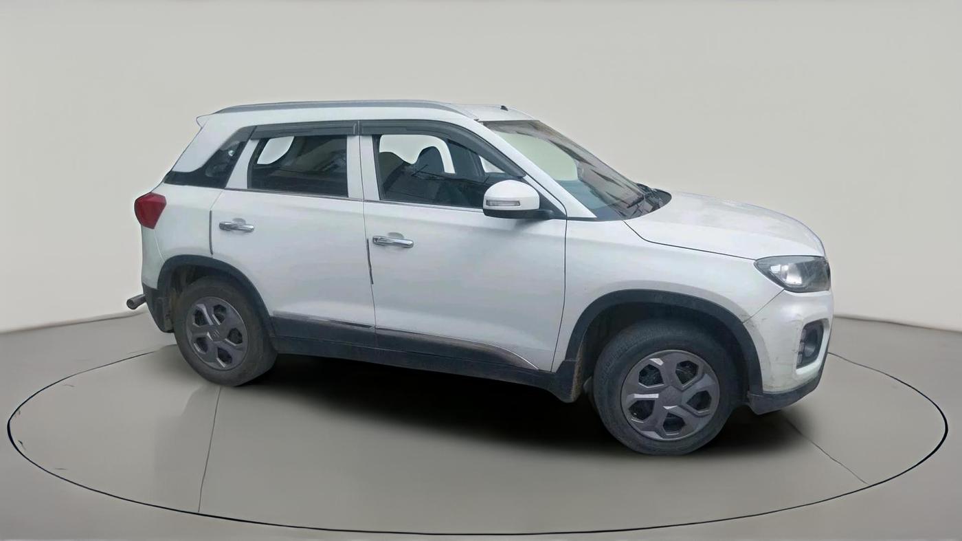 2021 Maruti Vitara Brezza LXI, Petrol, Manual, 1,03,034 km, exterior