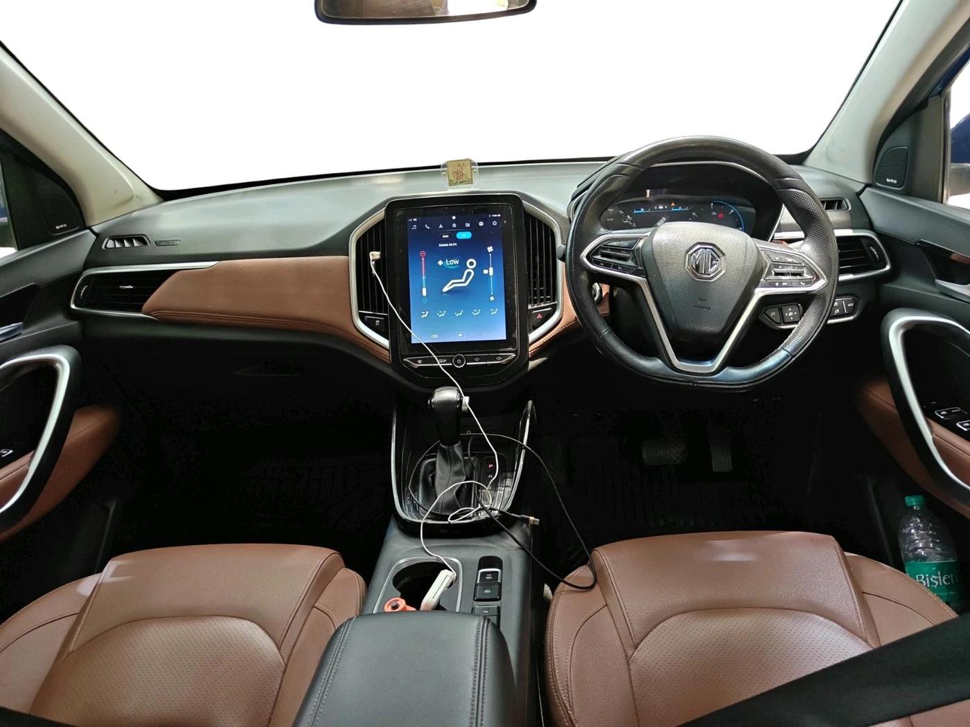 2020 MG HECTOR PLUS SHARP 1.5 PETROL TURBO DCT 6-STR, Petrol, Automatic, 59,819 km, interior