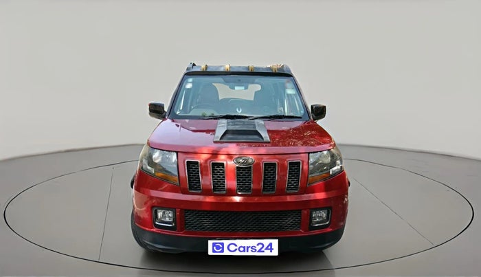 2018 Mahindra TUV300 T10, Diesel, Manual, 30,511 km, exterior