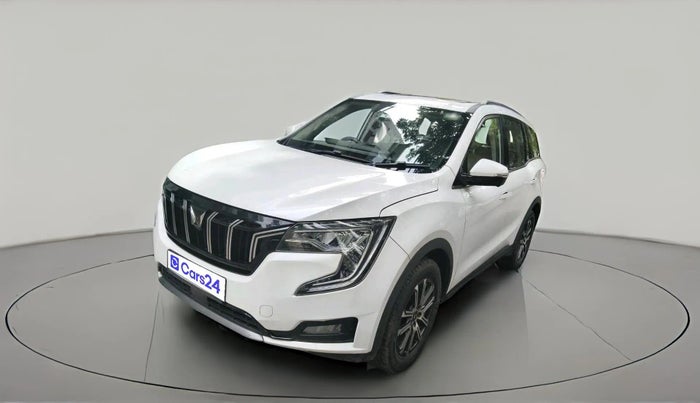 2022 Mahindra XUV700 AX 7 LUXURY D AT 7 STR, Diesel, Automatic, 91,917 km, exterior