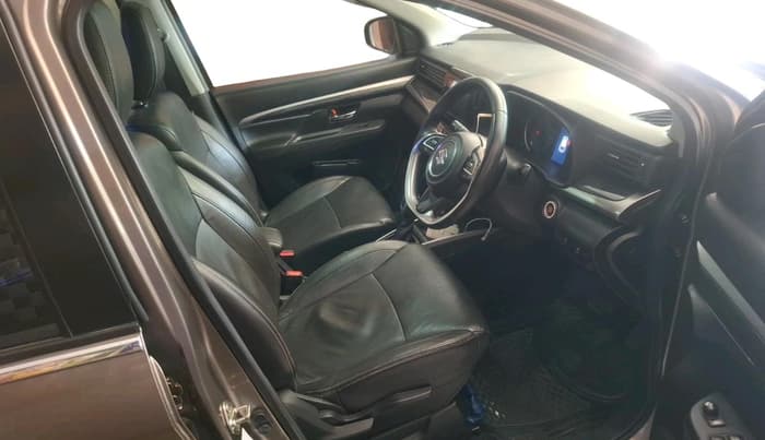 2021 Maruti XL6 ALPHA AT, Petrol, Automatic, 86,817 km, interior