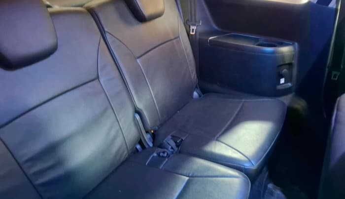 2021 Maruti XL6 ALPHA AT, Petrol, Automatic, 86,817 km, interior