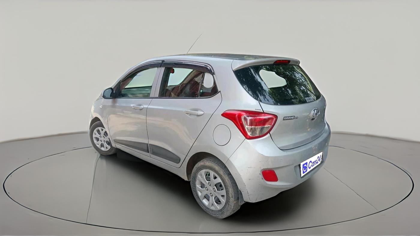 2016 Hyundai Grand i10 MAGNA 1.2 KAPPA VTVT, Petrol, Manual, 1,31,783 km, exterior
