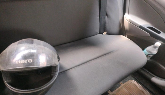 2011 Toyota Etios G, CNG, Manual, 1,46,888 km, interior