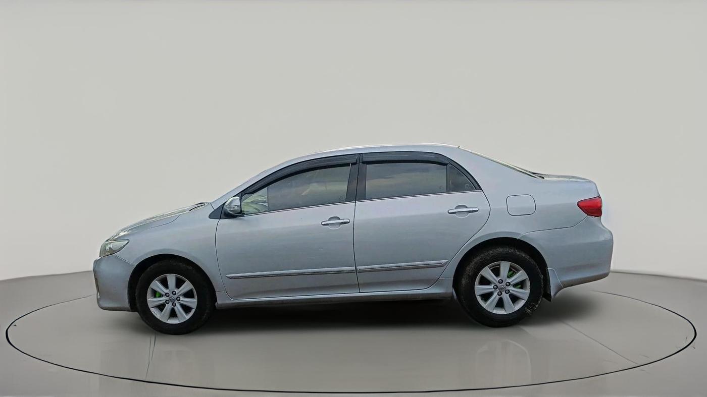 2013 Toyota Corolla Altis G PETROL, Petrol, Manual, 1,83,989 km, exterior