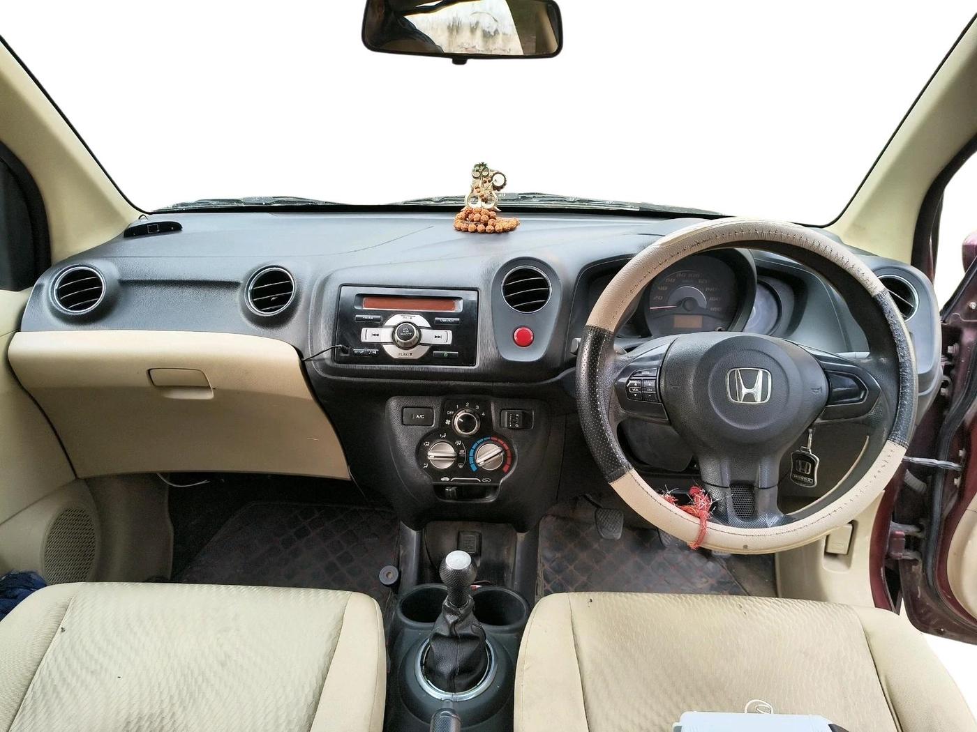 2014 Honda Amaze 1.2L I-VTEC S, Petrol, Manual, 75,248 km, interior
