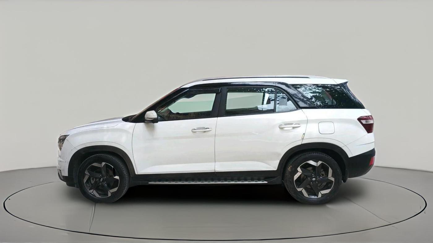 2022 Hyundai ALCAZAR 1.5 SIGNATURE (O) AT 7STR, Diesel, Automatic, 67,813 km, exterior