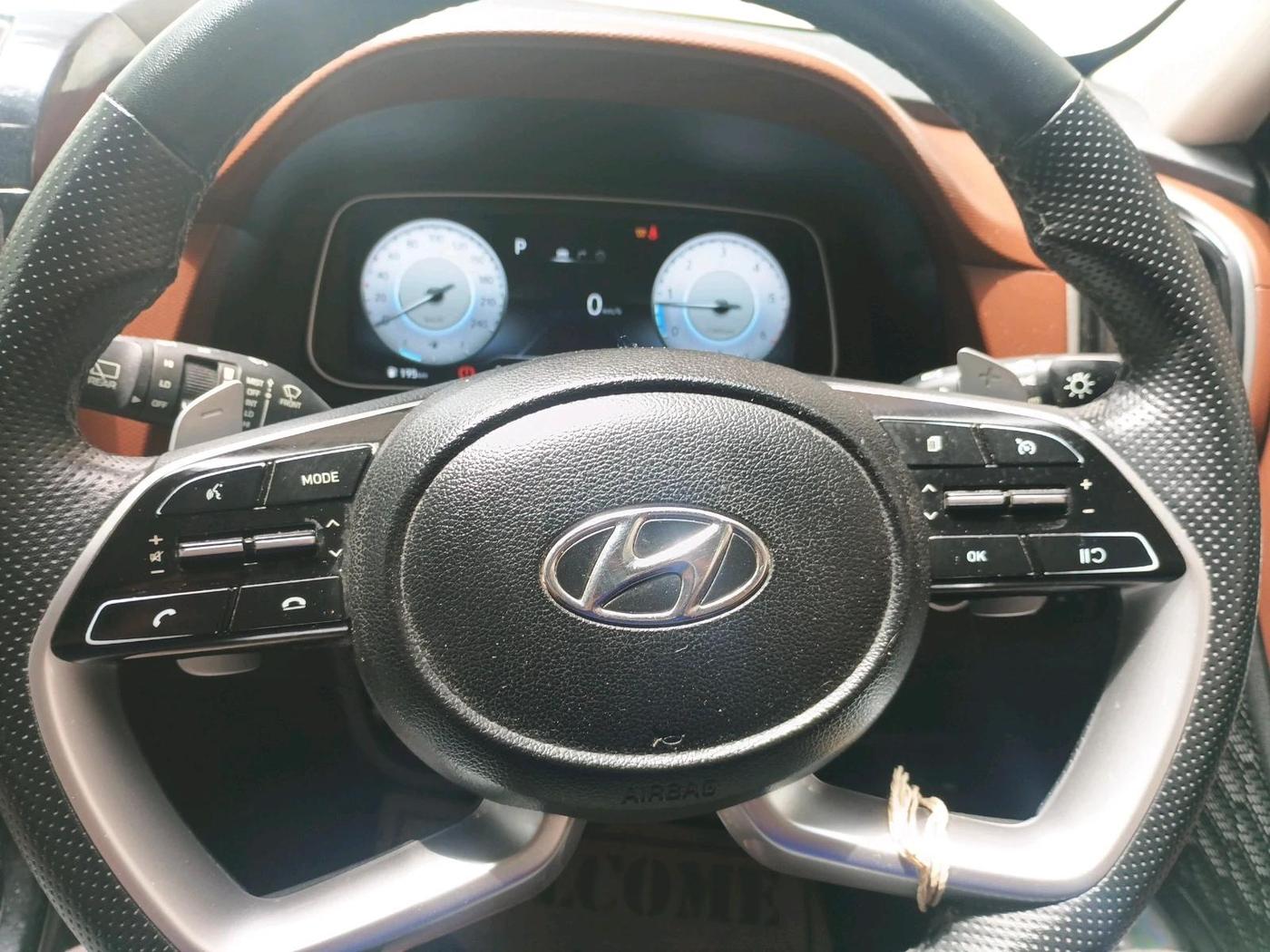 2022 Hyundai ALCAZAR 1.5 SIGNATURE (O) AT 7STR, Diesel, Automatic, 67,813 km, interior