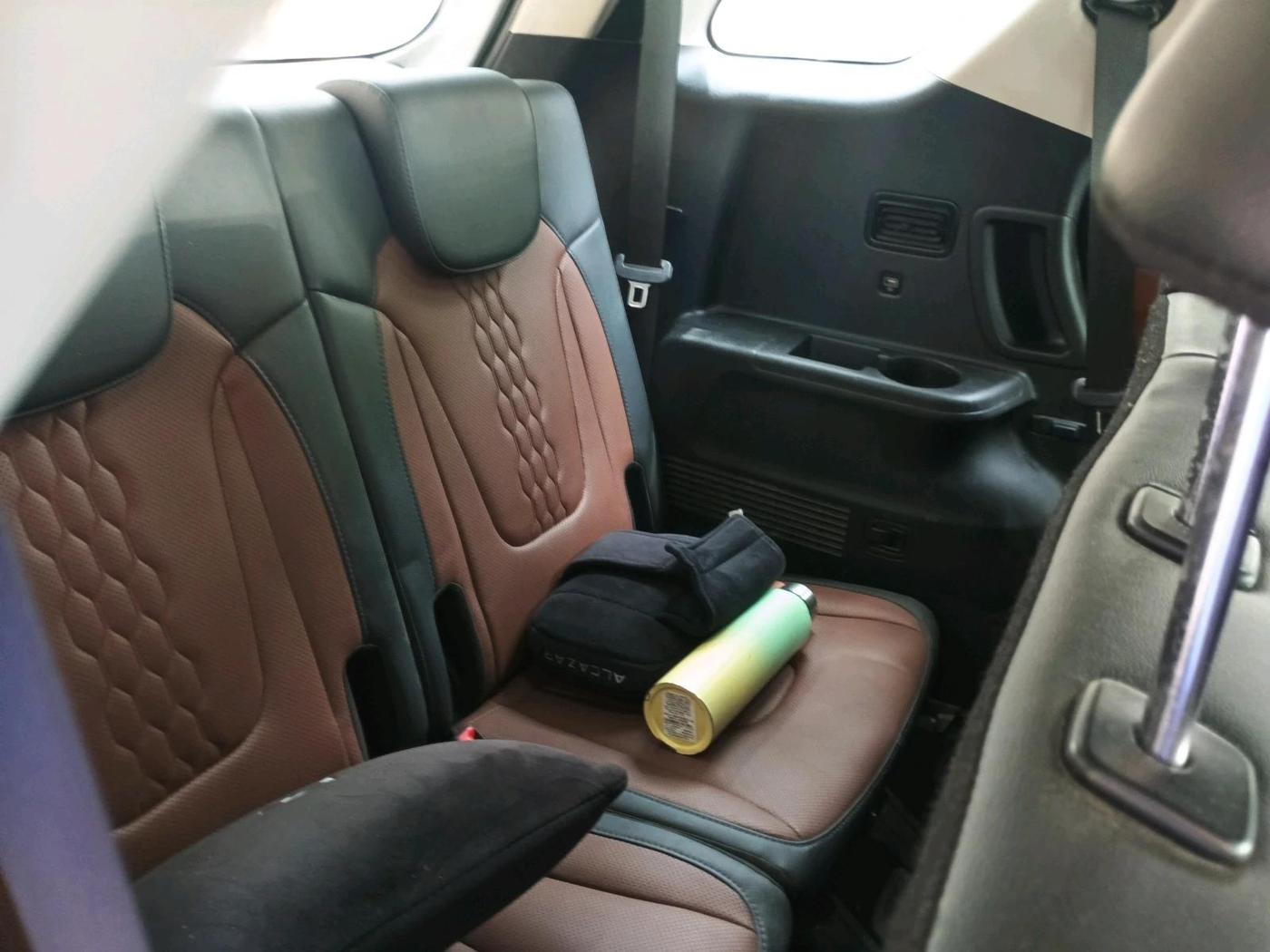 2022 Hyundai ALCAZAR 1.5 SIGNATURE (O) AT 7STR, Diesel, Automatic, 67,813 km, interior
