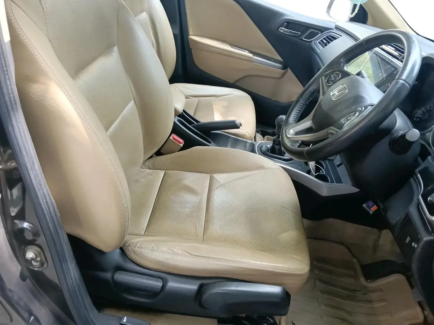 2018 Honda City 1.5L I-VTEC VX, Petrol, Manual, 52,150 km, interior
