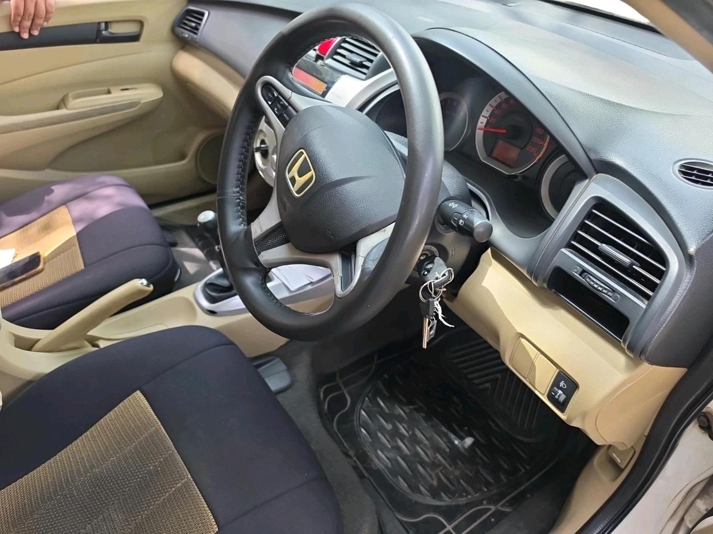 2011 Honda City 1.5L I-VTEC S MT, Petrol, Manual, 74,877 km, interior