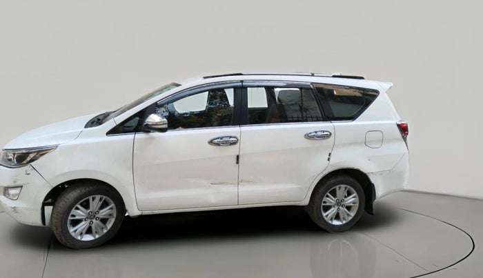 2016 Toyota Innova Crysta 2.8 ZX AT 7 STR, Diesel, Automatic, 1,71,496 km, exterior