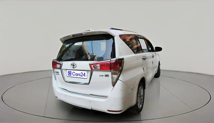 2016 Toyota Innova Crysta 2.8 ZX AT 7 STR, Diesel, Automatic, 1,71,496 km, exterior