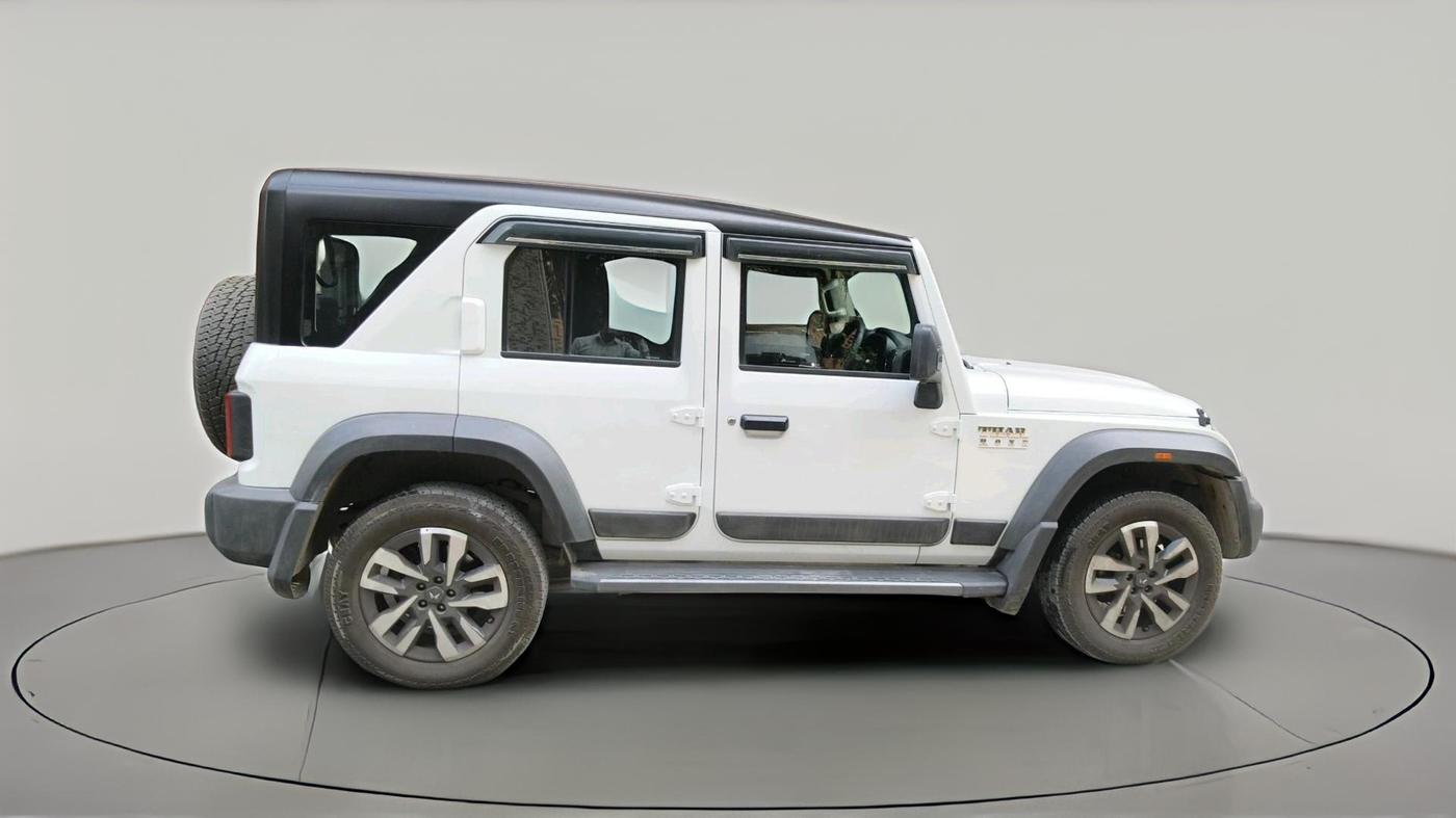 2025 Mahindra Thar Roxx  AX7 L Petrol AT 2WD, Petrol, Automatic, 7,551 km, exterior