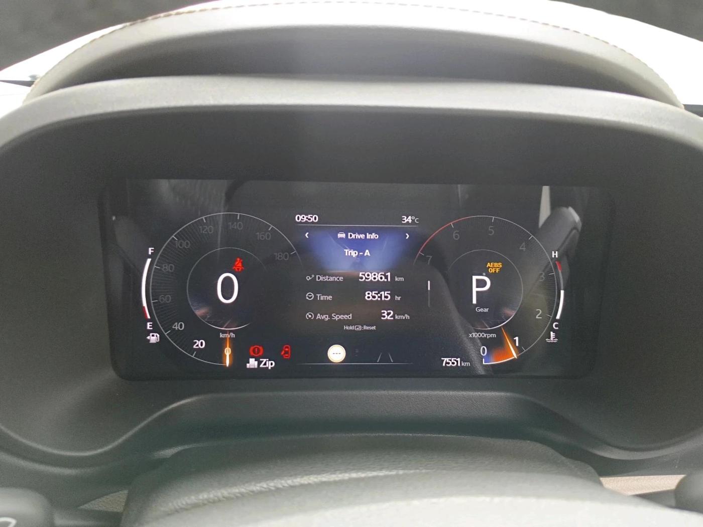 2025 Mahindra Thar Roxx  AX7 L Petrol AT 2WD, Petrol, Automatic, 7,551 km, interior