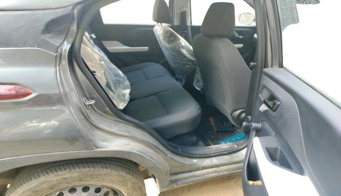 2025 Tata PUNCH PURE MT, Petrol, Manual, 5,573 km, interior