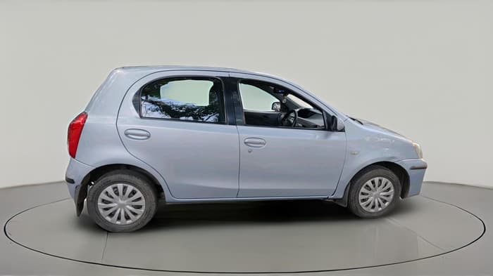2011 Toyota Etios Liva G, Petrol, Manual, 90,477 km, exterior