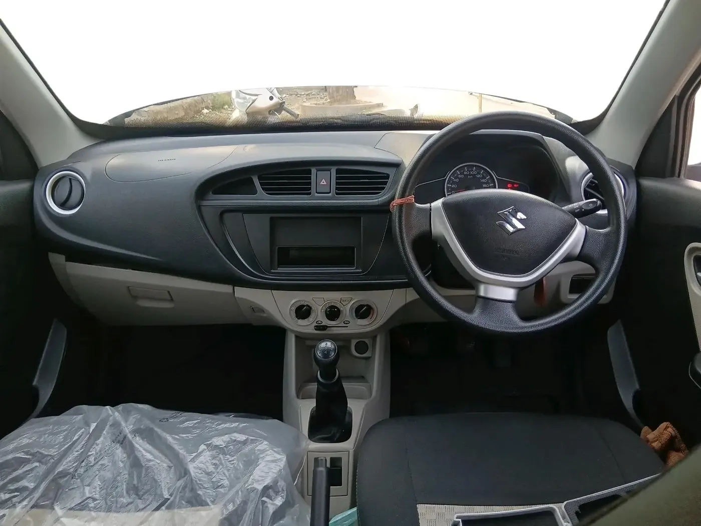 2023 Maruti Alto LXI O, Petrol, Manual, 4,324 km, interior