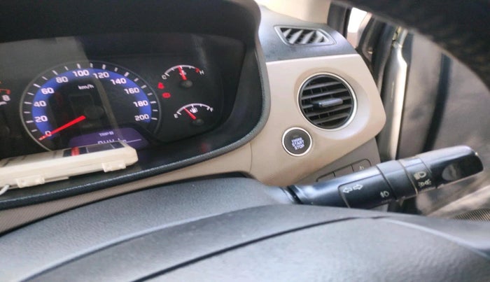 2014 Hyundai Xcent SX 1.2 (O), CNG, Manual, 94,124 km, interior